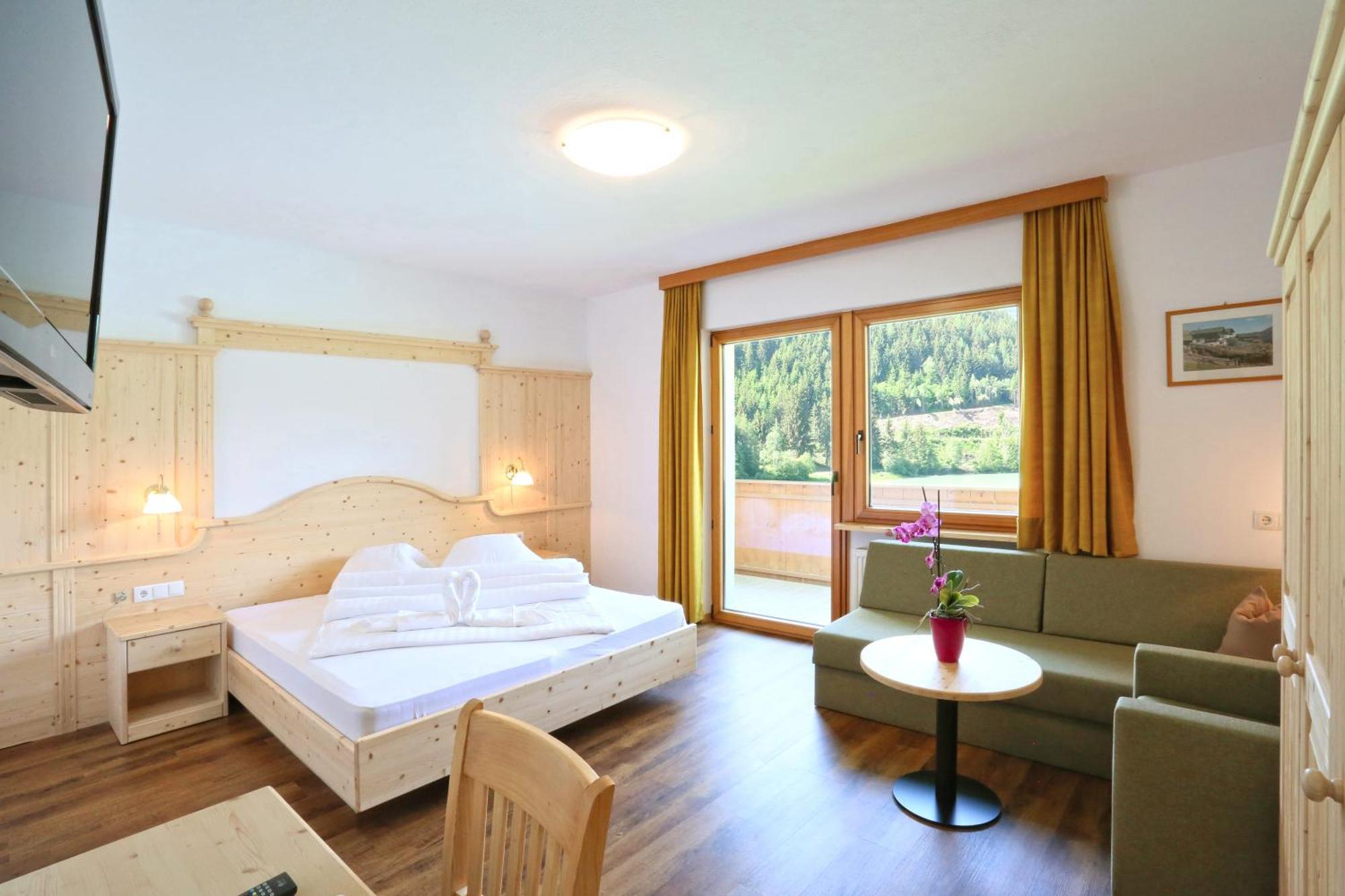 Hotel Seehof Monguelfo-Tesido / Welsberg-Taisten Exteriér fotografie