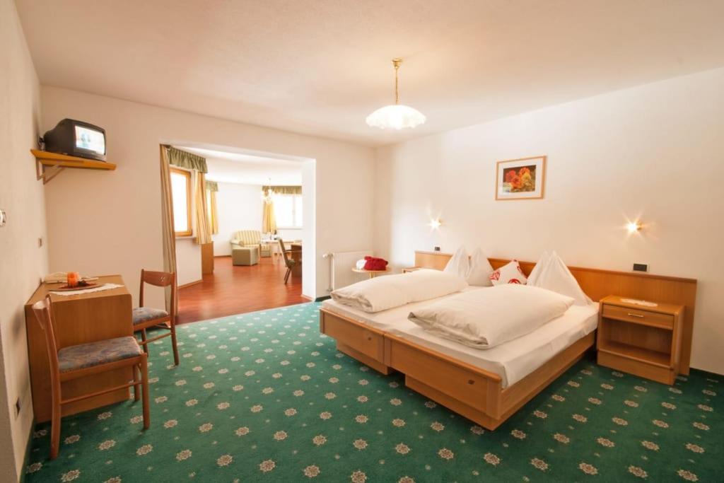 Hotel Seehof Monguelfo-Tesido / Welsberg-Taisten Exteriér fotografie